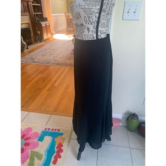 Adrianna Papell Evening Essentials Vintage Black Maxi Skirt - Picture 3 of 11